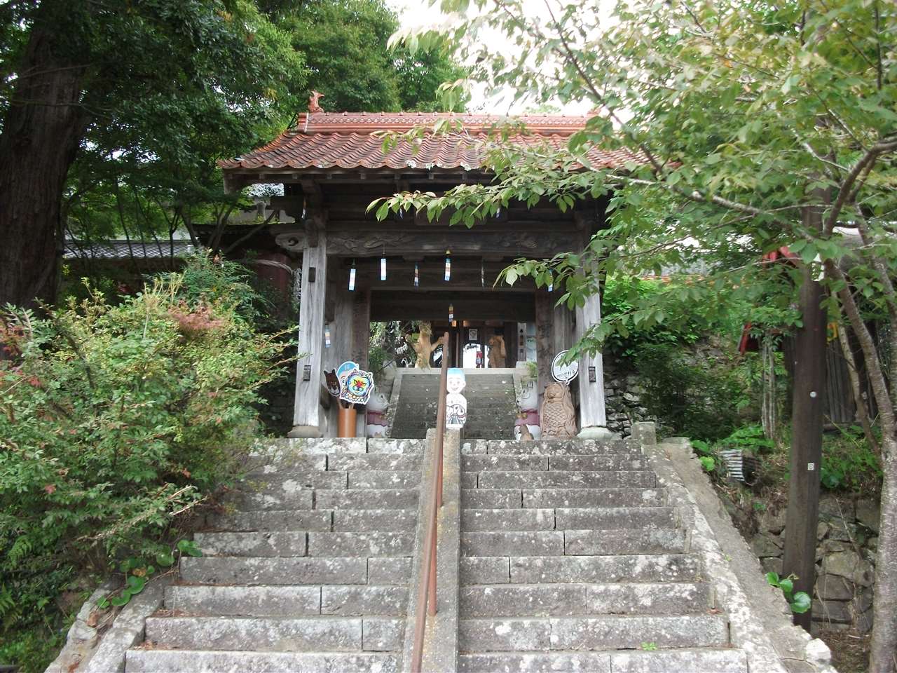 雲林寺（ネコ寺）