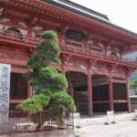 甲斐善光寺山門