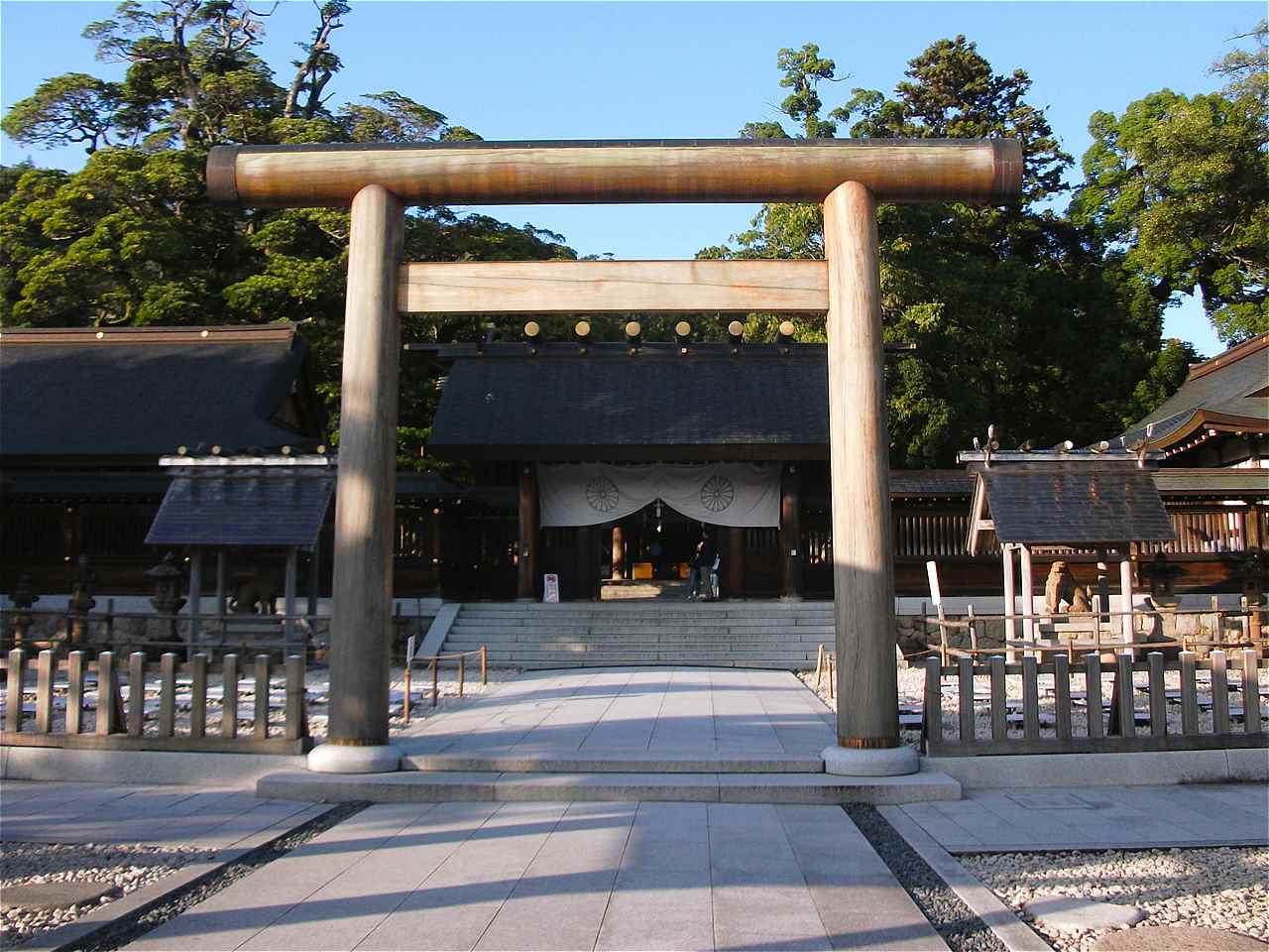 籠神社