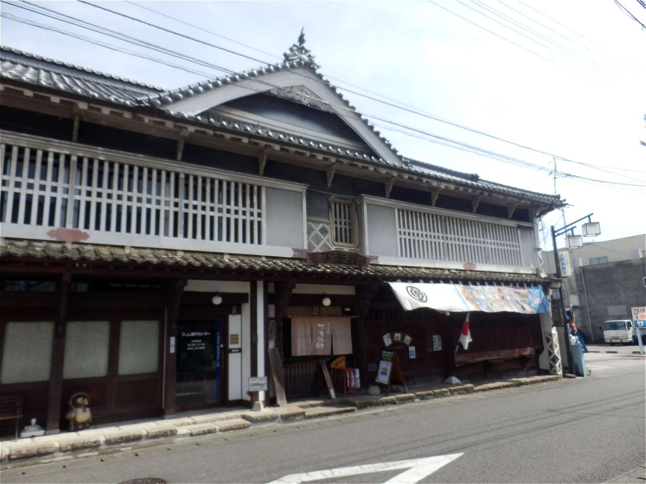 そば処下芳我邸