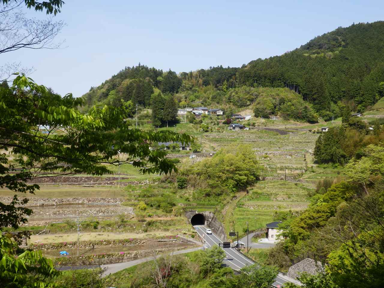 神在居の千枚田